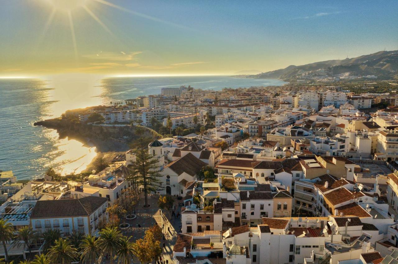 Nerja Sea View Apartment Exterior photo
